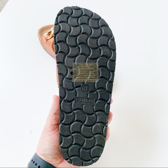 J.Mark Tan Sandals with Chain Urban-34 - Picture 6 of 8